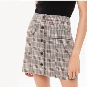 Urban Outfitters Pennsport Plaid Button-up Mini Skirt w Flap Pockets. Small